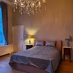 Royal Bed & Breakfast 3*