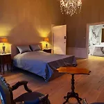 Royal Bed & Breakfast