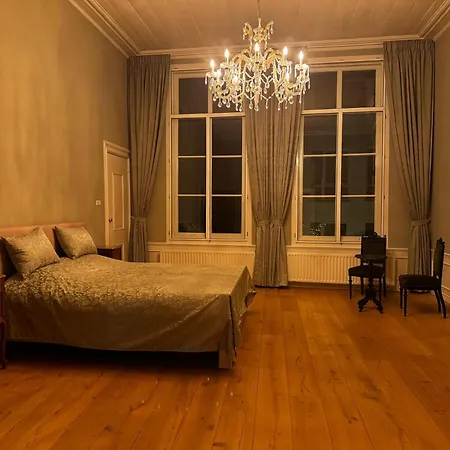 Nocleg ze śniadaniem Royal 3*